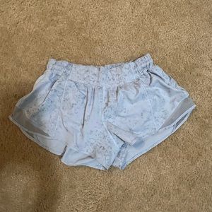 Size 8 Lulu Shorts